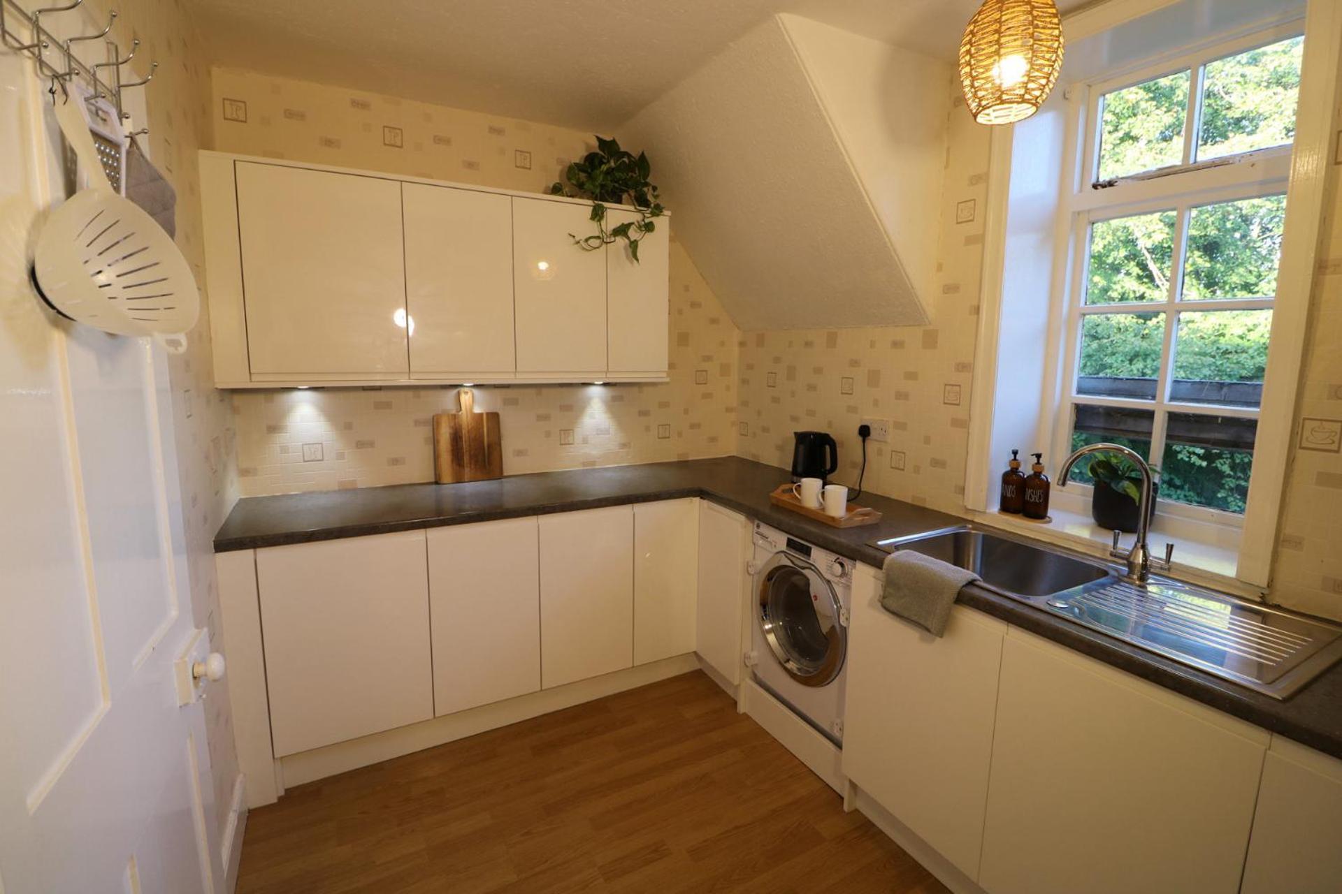 Mossley Hill Retreat Guest house